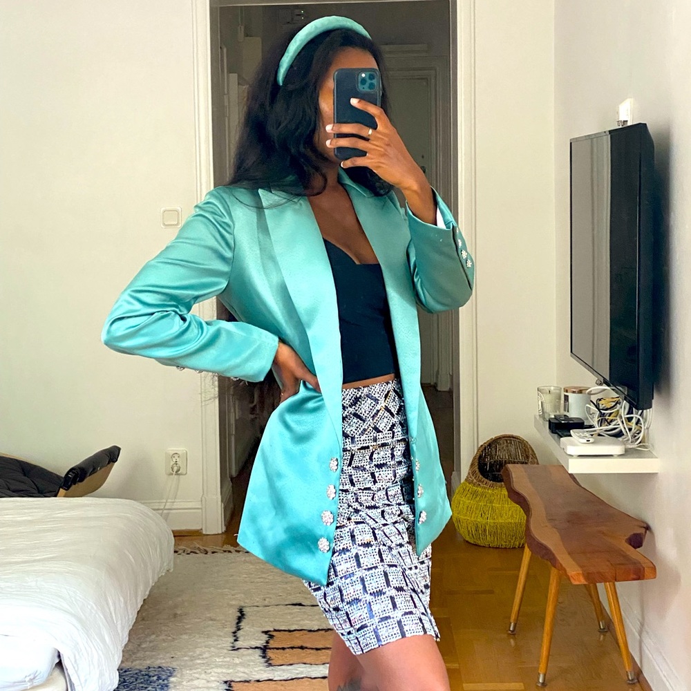 Khanums blazer and headband